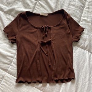 brown top